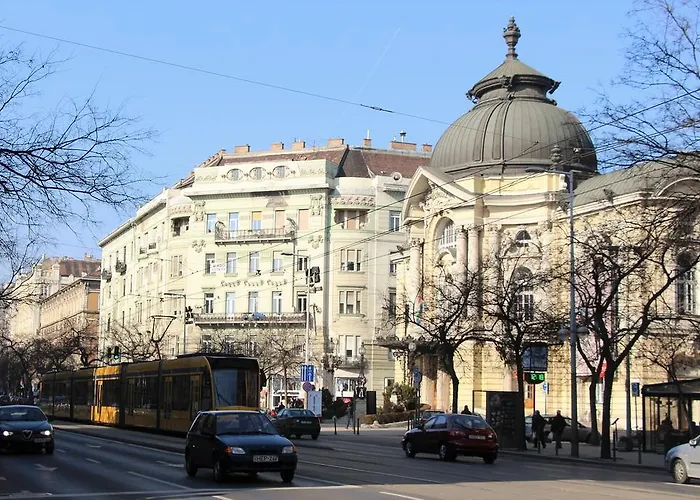 Lili's Apartament *